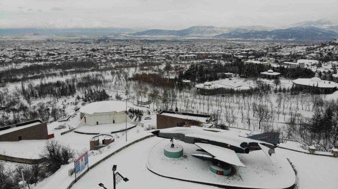 Beyaza Bürünen Isparta Havadan Görüntülendi