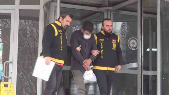 Otomobil Çalan Şahıs Tutuklandı