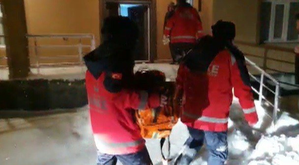 Hastalanan Bebek İçin Umke’nin 6 Saatlik Kar Mücadelesi