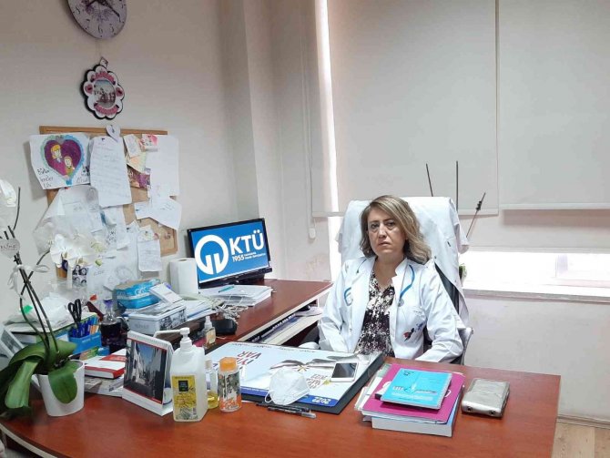 Uzmanlardan "Covid-19 Ve Gribin Birlikte Olduğu Vakalar Görülmeye Başlandı" Uyarısı