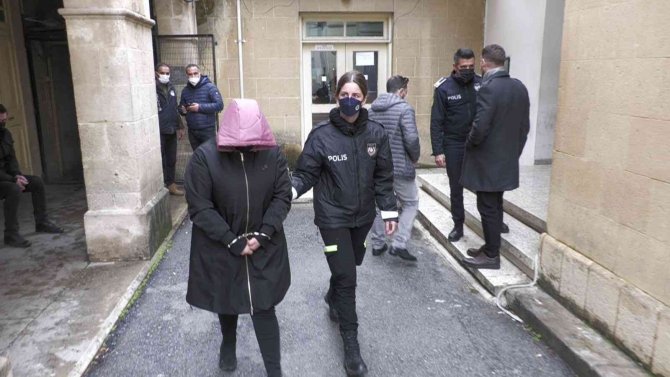 Kktc’de Soygun: 3 Gözaltı
