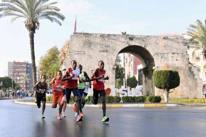 Büyükşehir Belediyesinin Spor Projeleri 2021’de De Hız Kesmedi