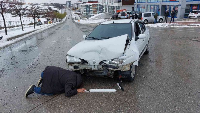 Samsun’da Trafik Kazası: 2 Yaralı