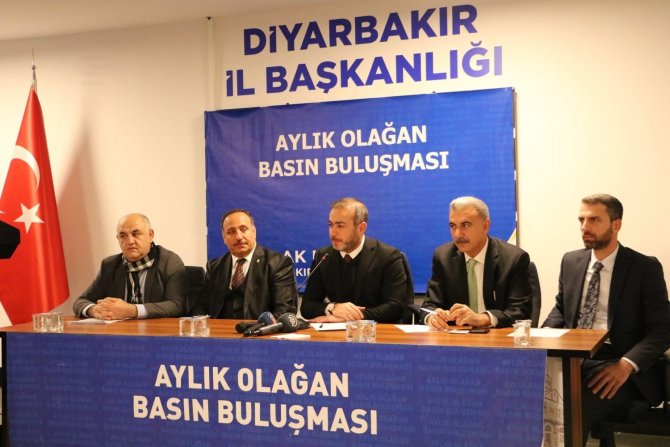 Ak Parti İ̇l Başkanı Aydın: "Kılıçdaroğlu’nun Yüreği Anneleri Ziyaret Etmeye Yetmez"