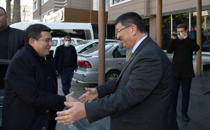 Başkan Tütüncü, Adlıhan Dere İle Bir Araya Geldi
