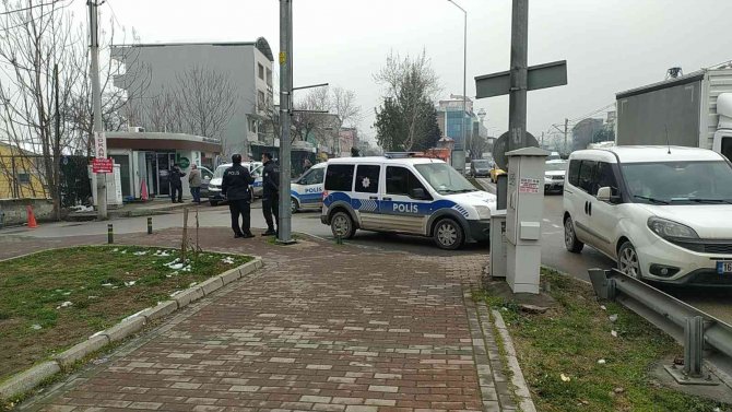 El Salladı Kalbinden Bıçaklandı