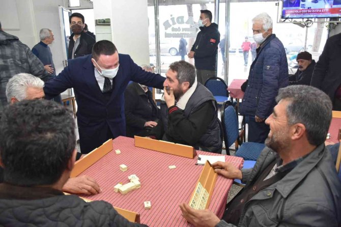 Başkan Beyoğlu, Vatandaşlarla Bir Araya Gelmeye Devam Ediyor