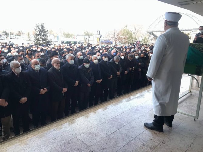 Erzincan’ın Kanaat Önderlerinden Kavukçu Son Yolculuğuna Uğurlandı