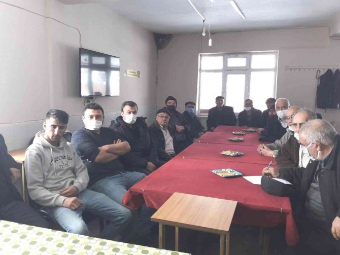 Kütahya’da Çiftçilere Bilgilendirme Toplantısı