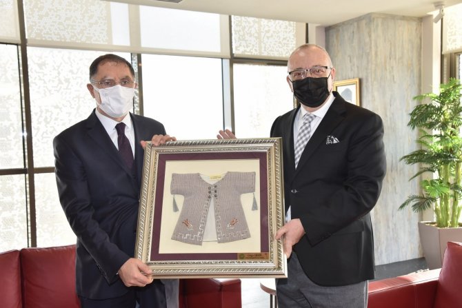 Kamu Baş Denetçisi Malkoç Ziyaretlerde Bulundu