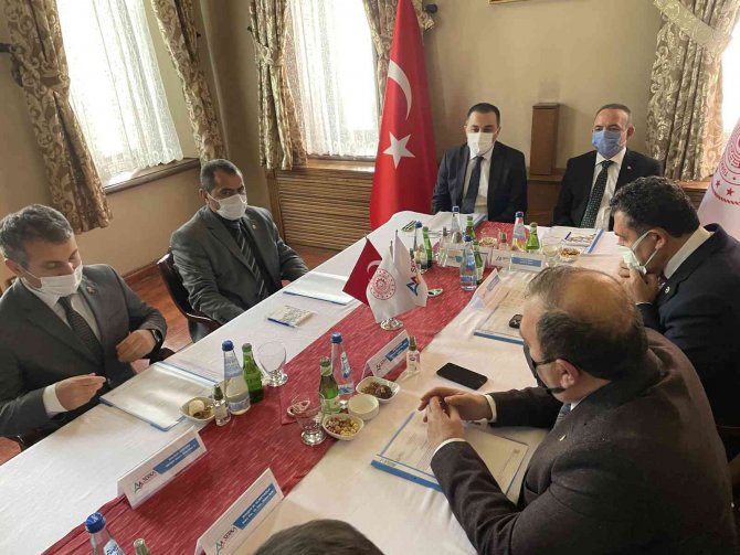 Serka Yönetimi, Vali Öksüz Başkanlığında Ardahan’da Toplandı
