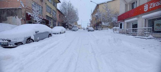 Tunceli’de 290 Köy İle 758 Mezra Yolu Ulaşıma Kapalı Bulunuyor