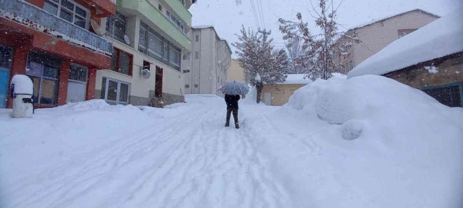 Tunceli’de 290 Köy İle 758 Mezra Yolu Ulaşıma Kapalı Bulunuyor