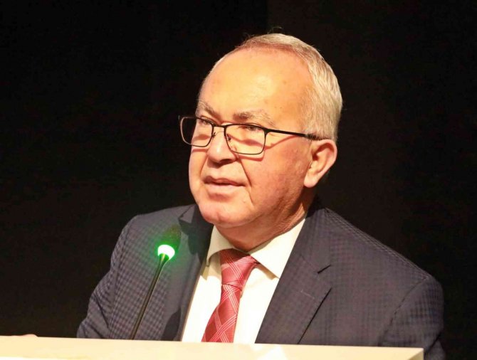 Türkiye Arı Yetiştiricileri Merkez Birliği (Tab) Genel Başkanı Ziya Şahin: