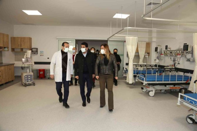 Adü’de Cumhurbaşkanı Erdoğan’ın Açılışını Yaptığı Hastane Ek Binası’na Acil Servis Taşındı