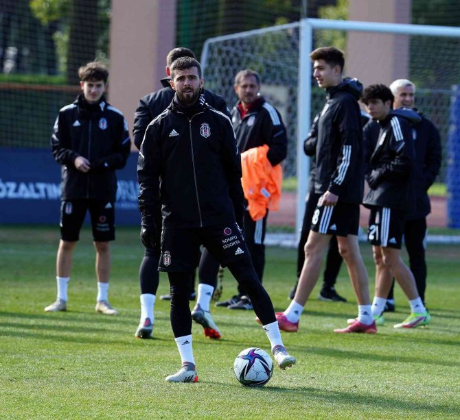 Beşiktaş’tan Antalya’da Keyifli Antrenman