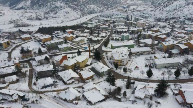 Kızılcahamam’ın Eşsiz Kar Manzaraları Havadan Görüntülendi