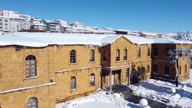 Eşsiz Kar Manzaraları Havadan Görüntülendi