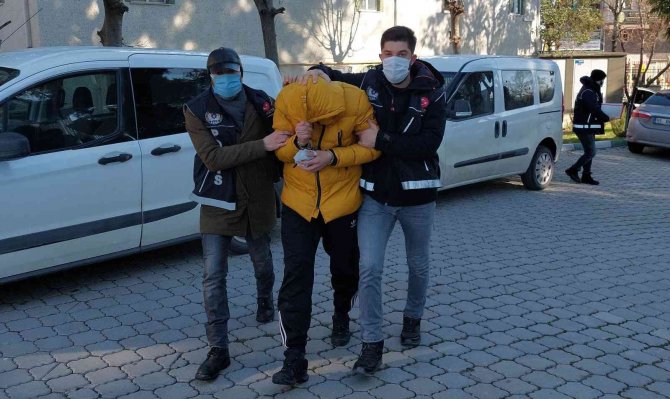 Samsun’da Uyuşturucu Operasyonu: 8 Gözaltı