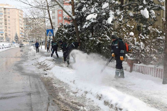 Talas’ta Her Noktada Kış Çalışması