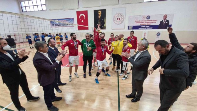 Türkiye İ̇şitme Engelliler Voleybol Şampiyonası Sona Erdi