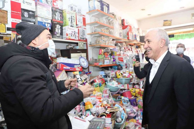Başkan Gültak, Esnafı Ziyaret Edip Taleplerini Dinledi