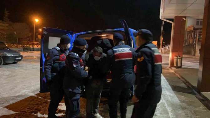 3 Hırsızlık Şüphelisi, 8’inci Soygunda Suçüstü Yakalandı