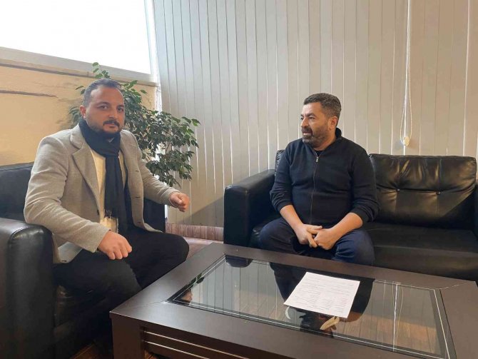 214 Bin Tl’ye Otomobil Aldı, Polisin Telefonuyla Şok Yaşadı