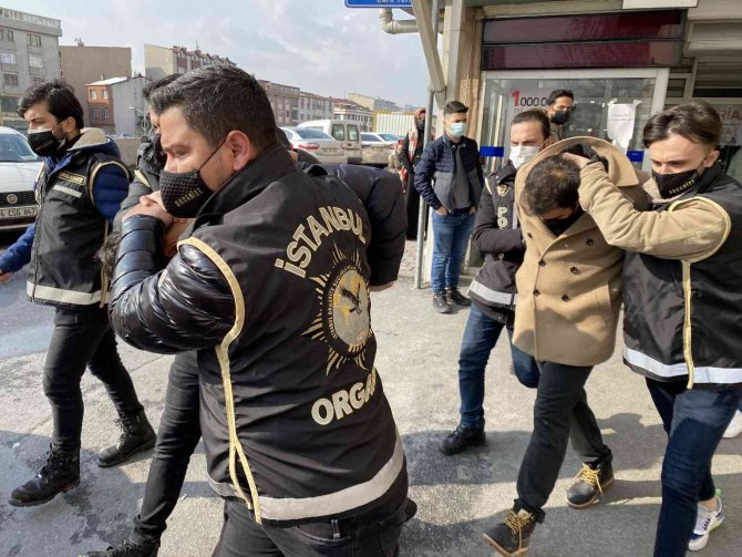 Şafak Mahmutyazıcıoğlu Cinayetine İlişkin Gözaltına Alınan 3 Kişi Sağlık Kontrolüne Çıkarıldı