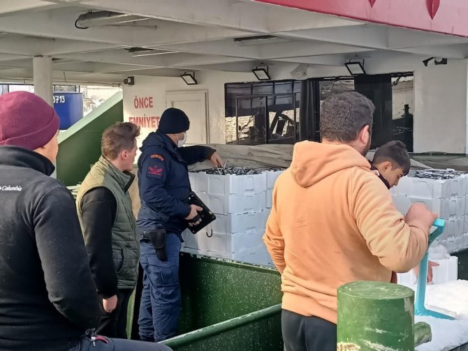Ülke Genelinde Düzensiz Göç İle Mücadelede 127 Gözaltı