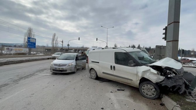 Hatalı Dönüş Kazayı Getirdi