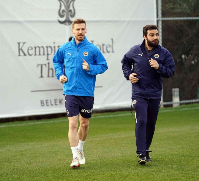 Fenerbahçe Çalışmalarına Devam Etti