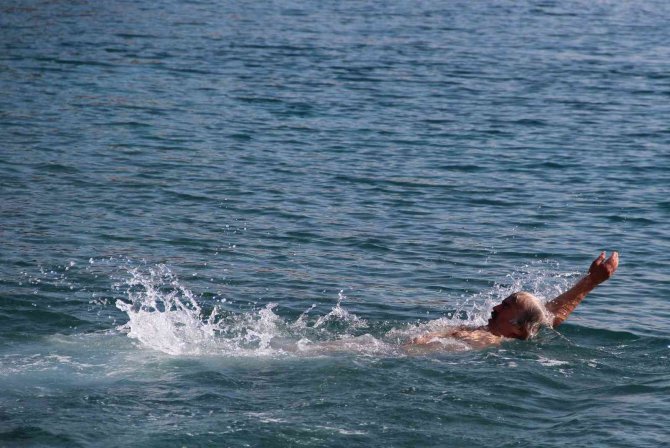 Antalya’da Hafta Başı Kar, Hafta Sonu Deniz Keyfi
