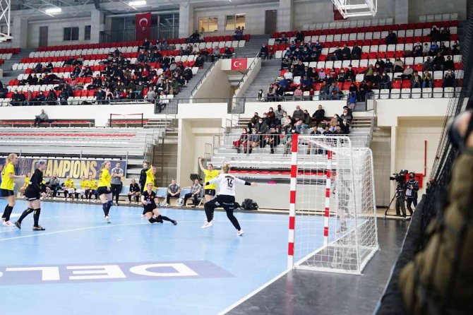 Hentbol Ehf Kadınlar Şampiyonlar Ligi