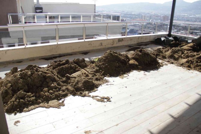 “İ̇ş Adamıyım” Dedi, Kiraladığı Villadaki Eşyaları Da Alıp Kaçtı