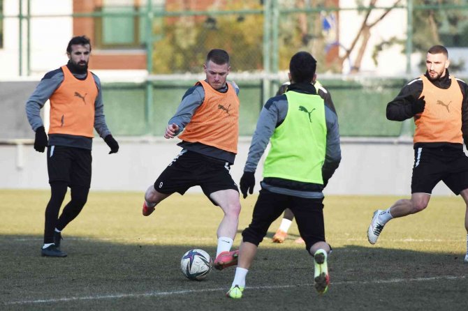 Manisa Fk, Erzurumspor Hazırlıklarını Sürdürüyor