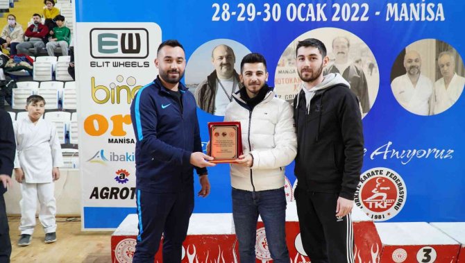 Madalyalar Olimpiyat İkincisi Eray Şamdan’dan