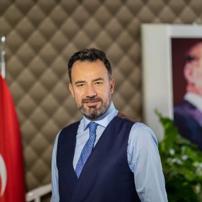 Taziye Evindeki Silahlı Kavgada Yaralanan Başhekim Açığa Alındı