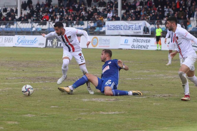 Tff 3. Lig: Fethiyespor: 1 - İ̇çel İ̇dman Yurdu Spor Kulübü: 2