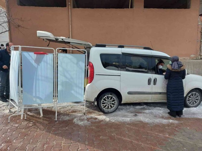 Türkeli’de Her Gün Farklı Noktaya Aşı Standı