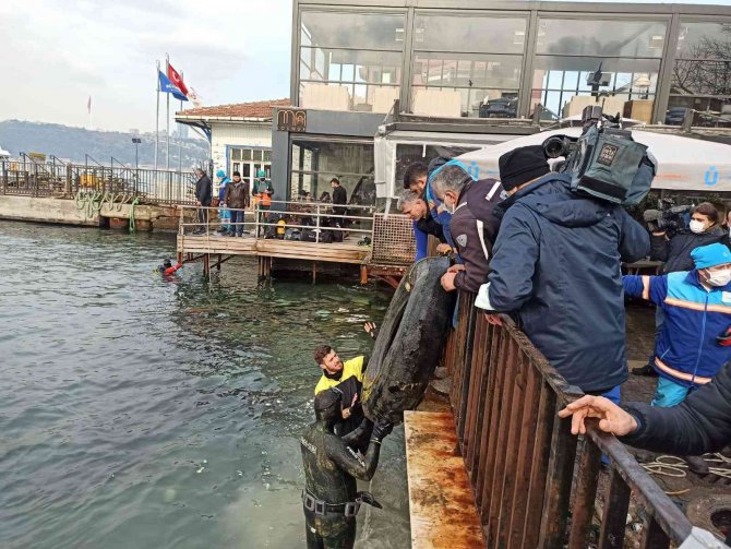 Üsküdar’da Boğazın Suları Nefes Aldı