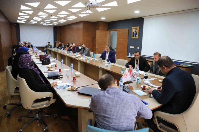 Van’da Usta Öğreticiler Bir Araya Geldi