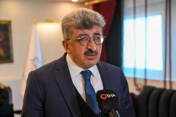 Van Valisi Bilmez: “Vakalar 15 Kat Arttı”