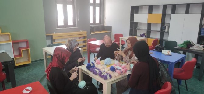 Ağrı’da “Hünerli Eller Sıcak Yüreklerde” Projesi