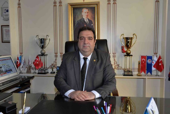"5 Ocak Stadının Yeri Spor Ve Kültür Alanı Olsun" Çağrısı