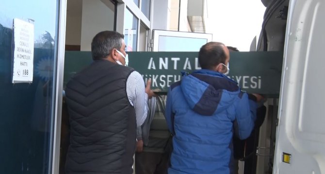 Arkadaşının Oynadığı Tüfeğin Ateş Alması Sonucu Hayatını Kaybeden Gencin Cenazesi Ailesine Teslim Edildi