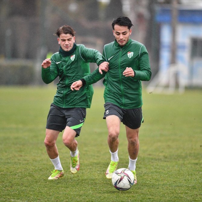 Bursaspor İki Grup Halinde Çalıştı