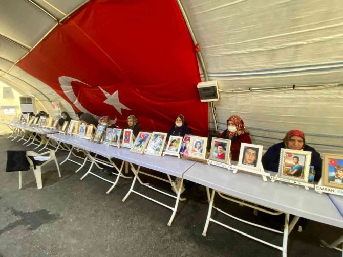 Evlat Nöbetindeki Baba Begdaş: “Siyasi Partiler Bir Araya Gelirse Evlatlarımızı Kurtarırlar”