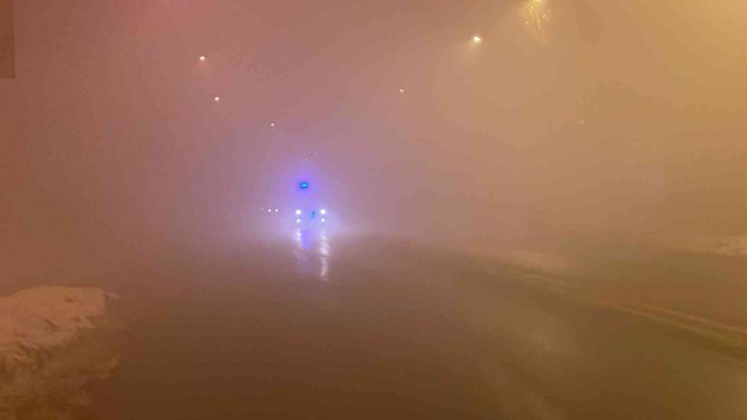 Düzce’de Yoğun Sis: Göz Gözü Görmüyor
