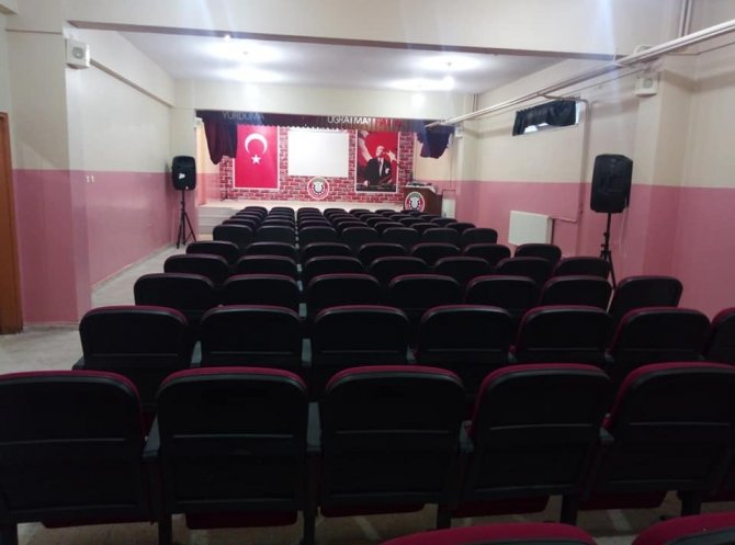 Ara Tatilde Okulda Yenileme Yapıldı